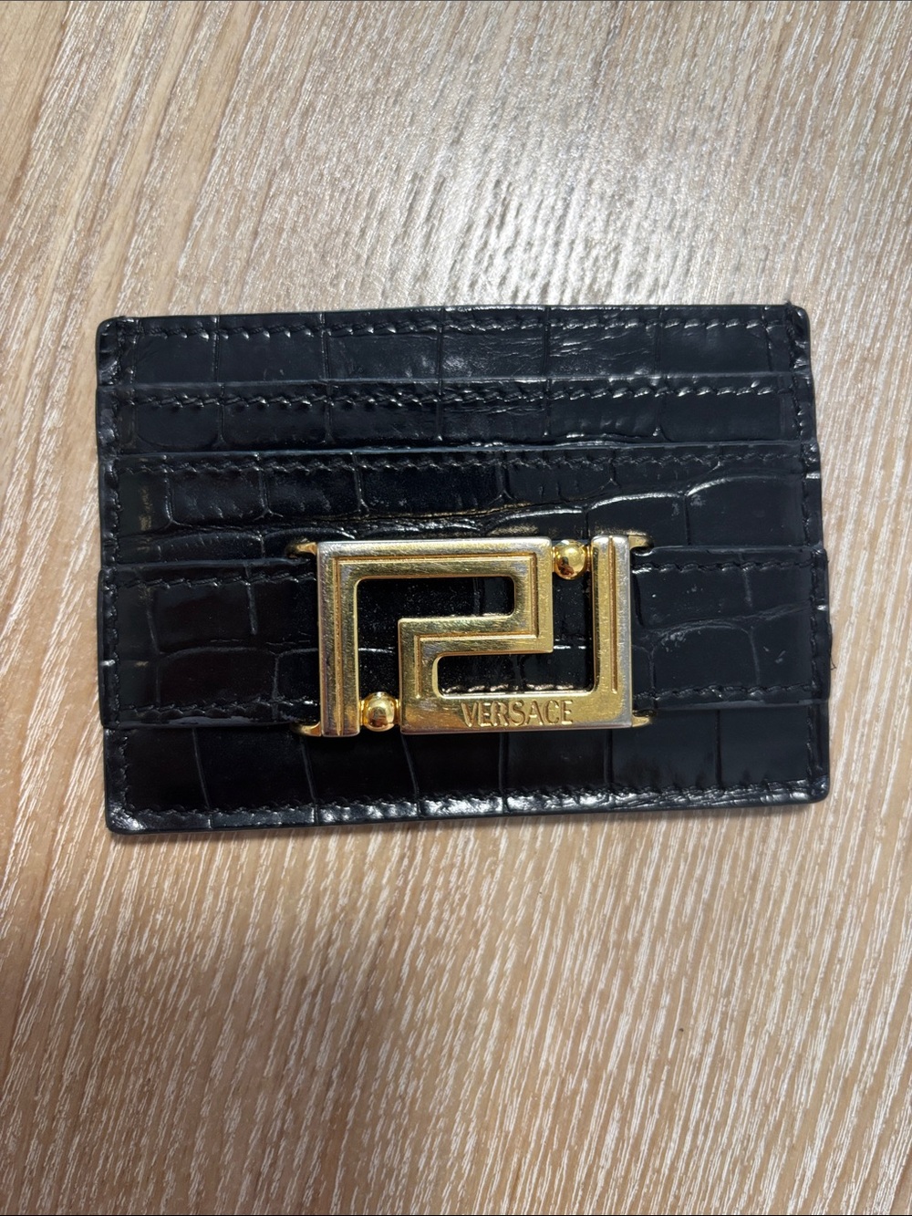 Versace Black Croc-Embossed Card Holder with Gold Medusa Buckle - Picture 4 of 4